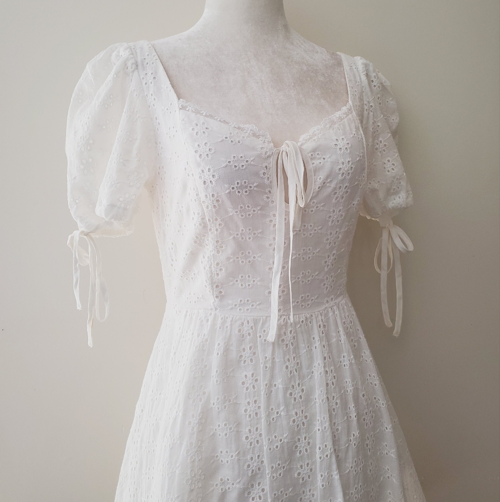 Shein Eyelet Lace Puff Sleeve Dress - Picture 2 of 13